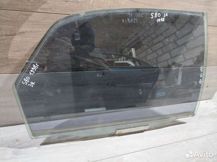 Стекло заднее правое Volvo S80 1998-2003