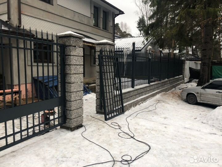 Кованый забор для дома