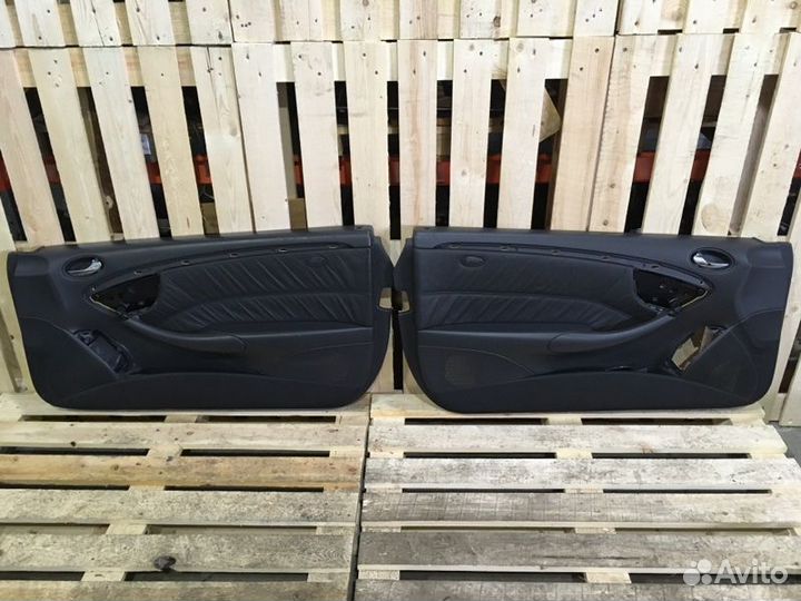 Обшивка двери передняя Mercedes-Benz Clk-Class