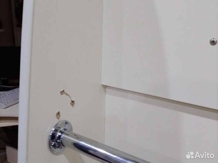 Уголок школьника с кроватью и матрасом