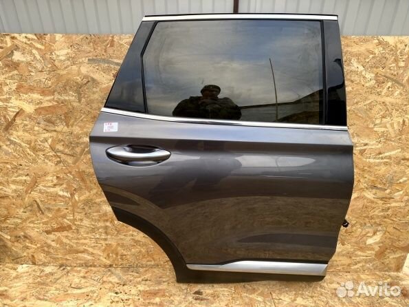 Задняя правая дверь Hyundai Santa Fe 4 TM 18-23г
