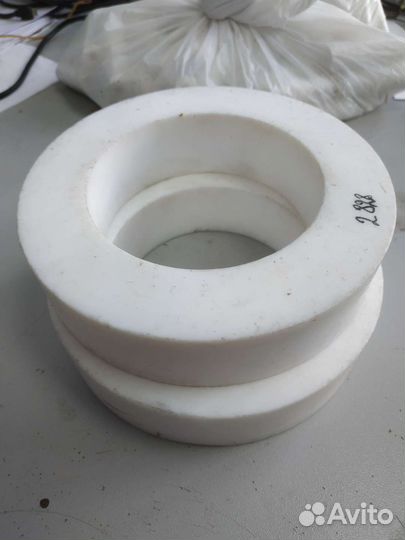 Фторопласт,кольцо