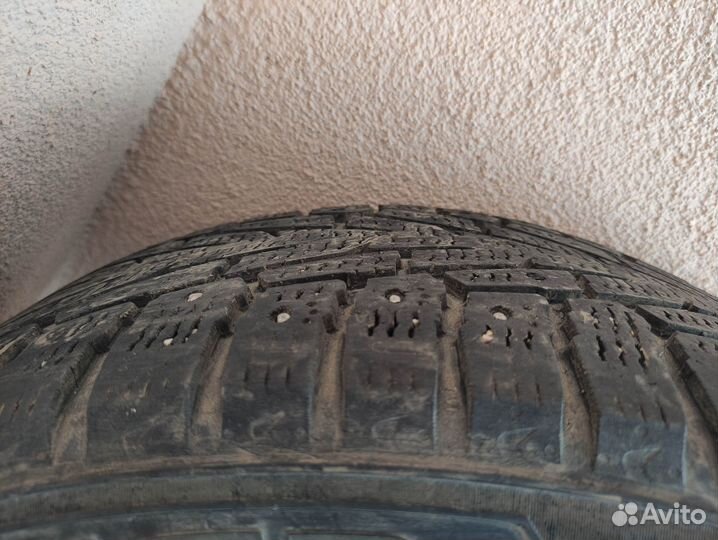 Nokian Tyres Hakkapeliitta 7 SUV 225/60 R17 103T