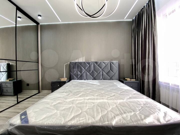 2-к. квартира, 60 м², 3/18 эт.