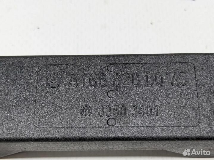 Антенна keyless - GO w221 S-class 278.932 09.20