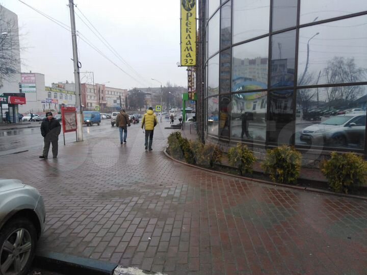 Помещение, 424 м²