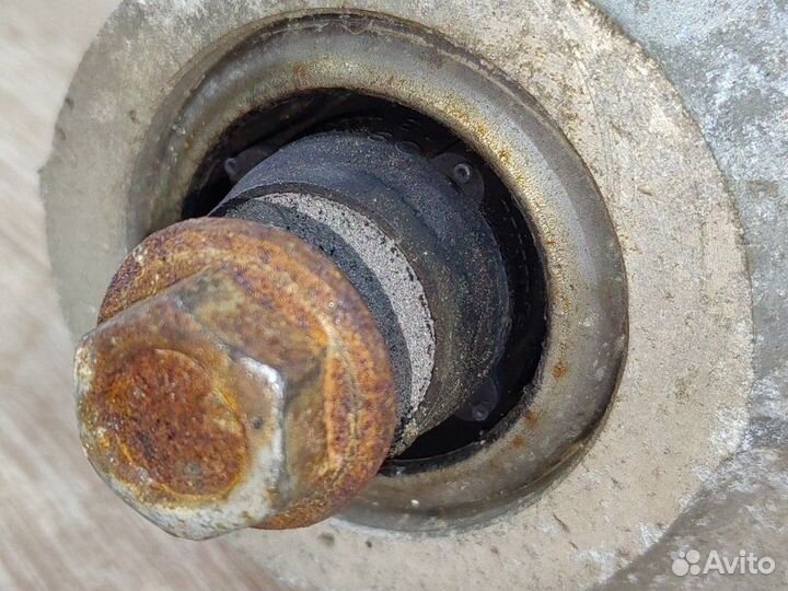 Рычаг подвески нижний задний левый Bmw X5 Рест E70