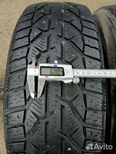 Tigar SUV Ice 215/65 R17 103T