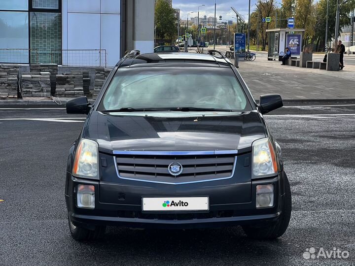 Cadillac SRX 4.6 AT, 2004, 303 000 км