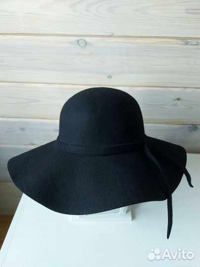 Шляпа фетровая женская чёрная