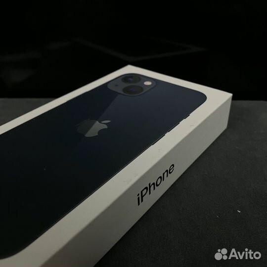 iPhone 13, 256 ГБ