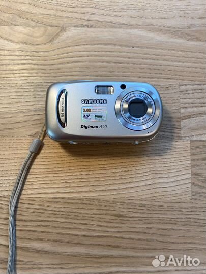 Компактный фотоаппарат Samsung digimax A50