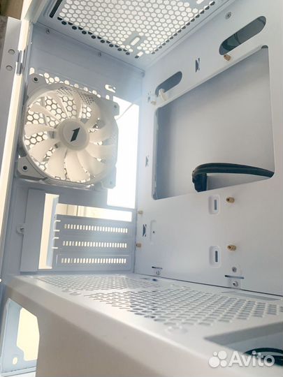 Корпус пк Trilobite T3 White