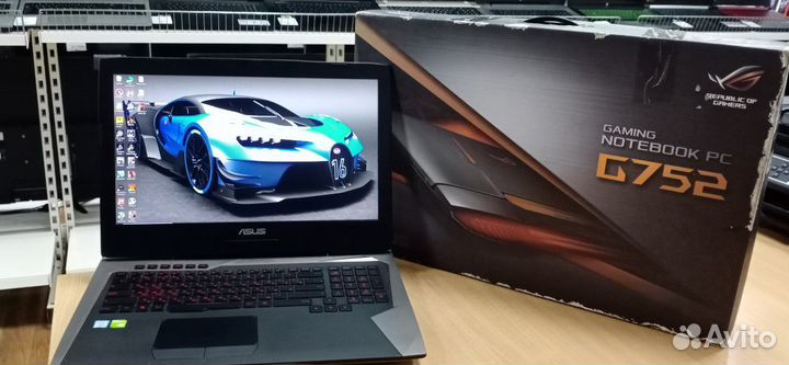Asus I7/16GB/GTX1070/1000GB+248GB SSD/17.3 IPS FHD