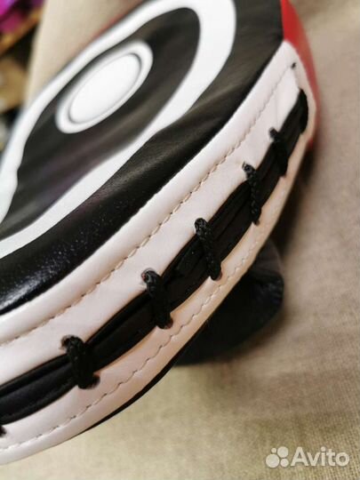 Боксерские лапы кожа (пара)