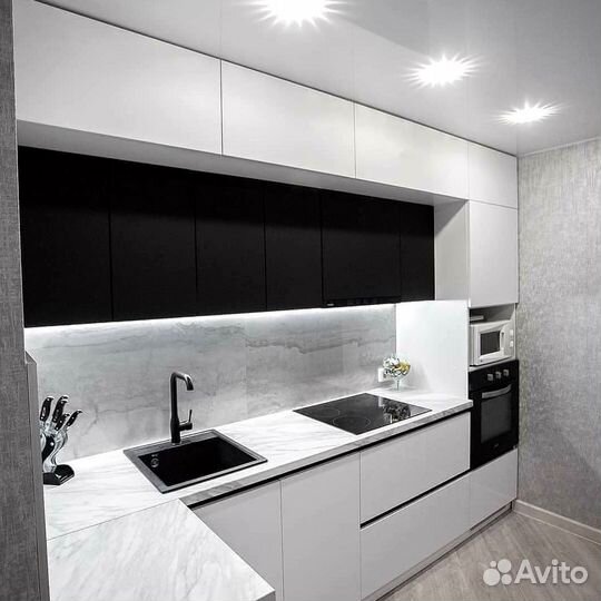 Кухонный гарнитур в современном стиле на заказ