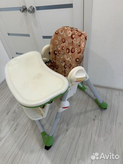 Стульчик для кормления chicco