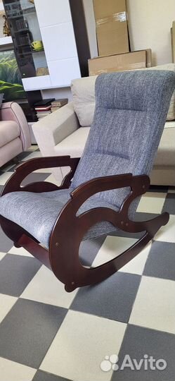 Кресло-качалка в наличии