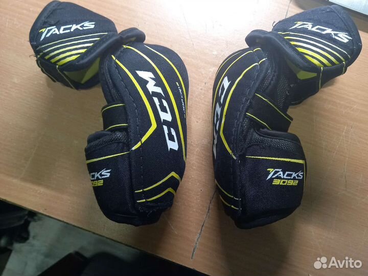 Краги хоккейные ссм 12,налокотники ссм