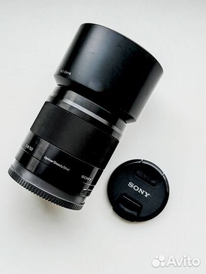 Объектив Sony 50mm f/1.8