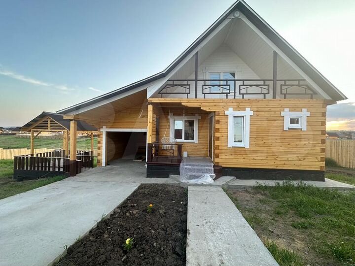 Коттедж 100 м² на участке 10 сот.
