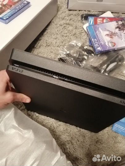 Sony playstation 4 slim 1tb