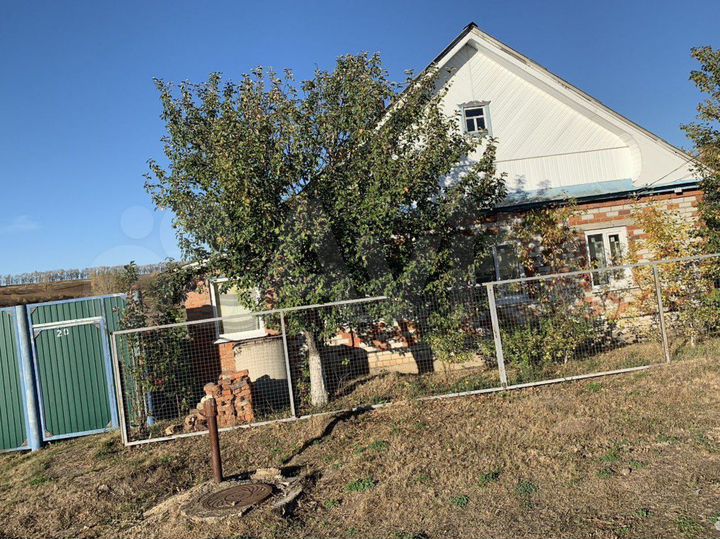 Дом 64,9 м² на участке 12 сот.