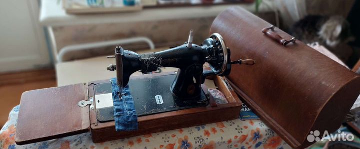 Швейная машина Подольская