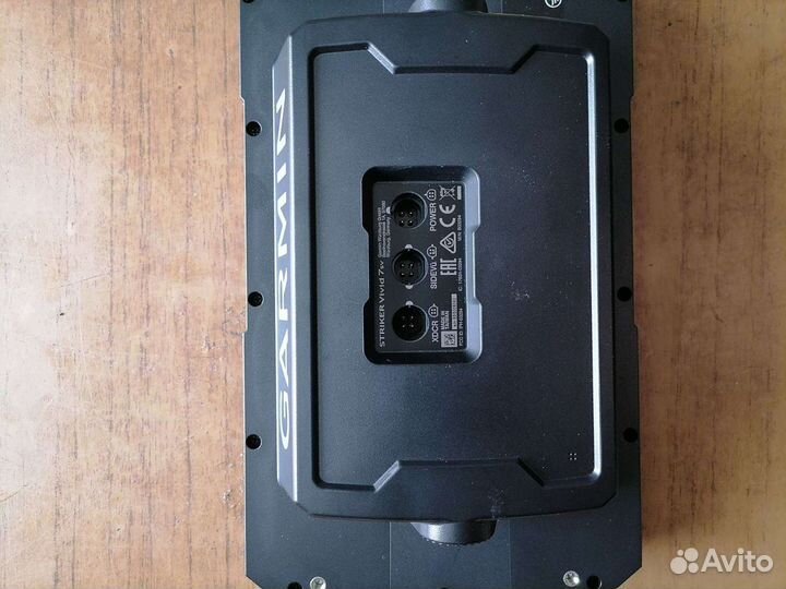 Эхолот Garmin Striker Vivid 7sv с датчиком GT 52