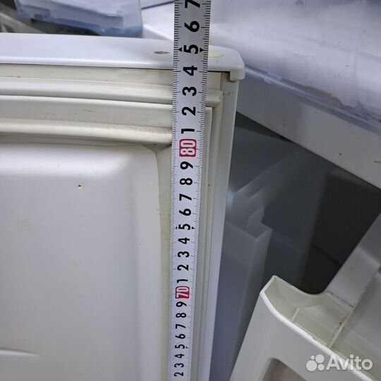 Уплотнитель для холодильника Бирюса 83 х57,5см