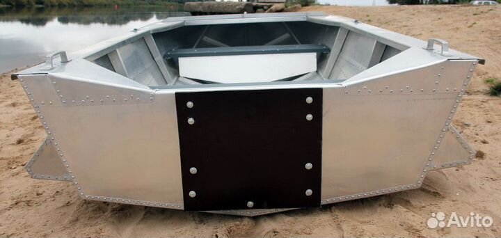 Алюм.лодка Мста-Н 3 м., новая, с булями и вёслами