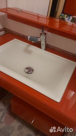 Шкаф пенал, Зеркало, (Раковина и Шкафчик)