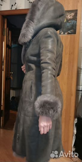 Продаю дубленку с натуральной овчиной