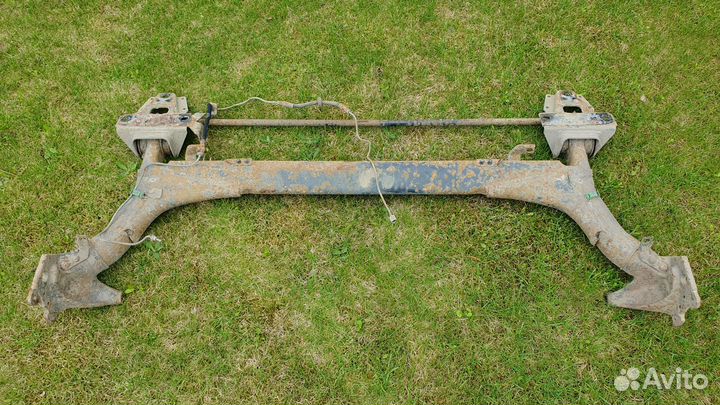 Балка задняя ауди 80 Б4