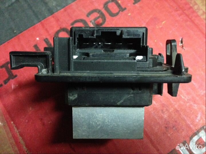 Резистор печки Nissan X-Trail Т 32