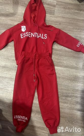 Костюм спортивный