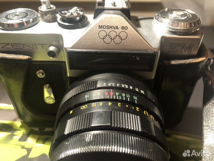 Плёночный фотоаппарат zenit moshva 80