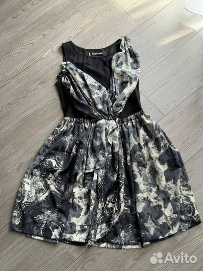 Платье religion