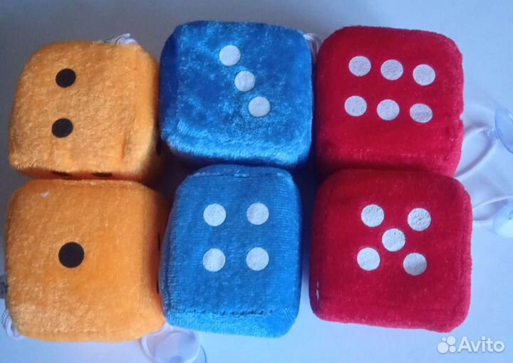 Плюшевые подвески кубики кости