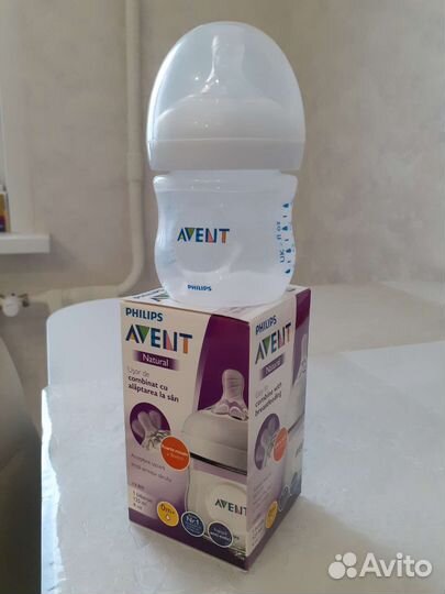 Бутылочка для кормления