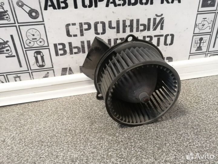 Моторчик отопителя для Rover 25