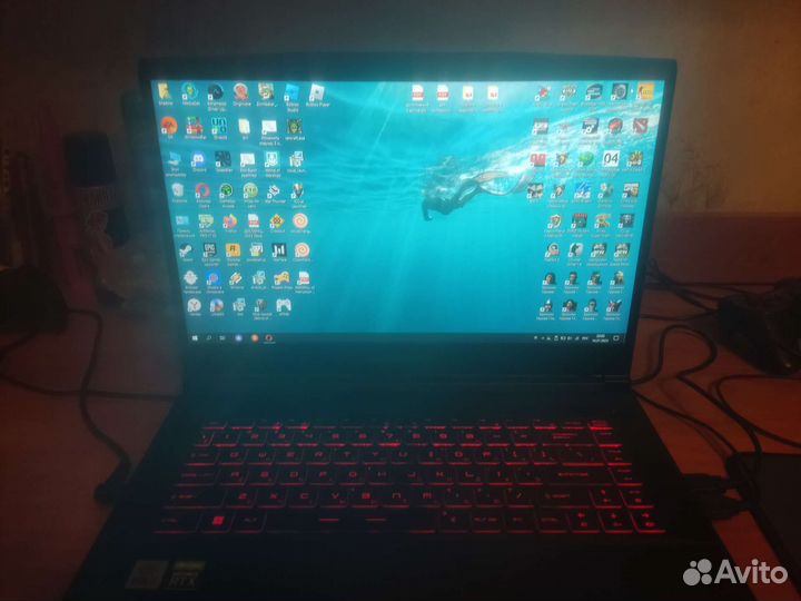 Игровой ноутбук msi i7-10750