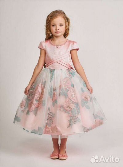 Платье праздничное 134р