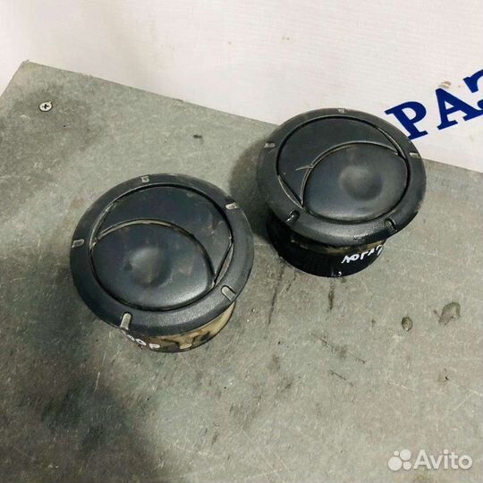 Дефлектор панели Логан 1 (Авторазбор Атп)