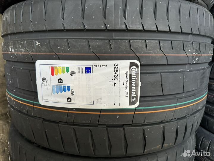 Continental ContiSportContact 7 285/35 R21 и 325/30 R21