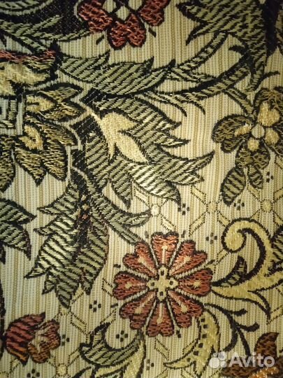 Скатерть старинная, немецкая, квадратная, с бахром