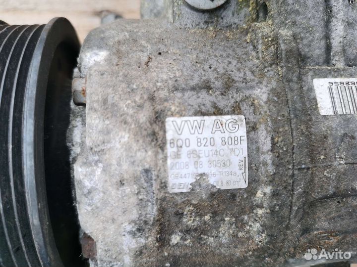 Компрессор кондиционера 6Q0820808F vw skoda 1.4