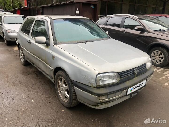 Volkswagen Golf 1.8 МТ, 1995, 218 000 км
