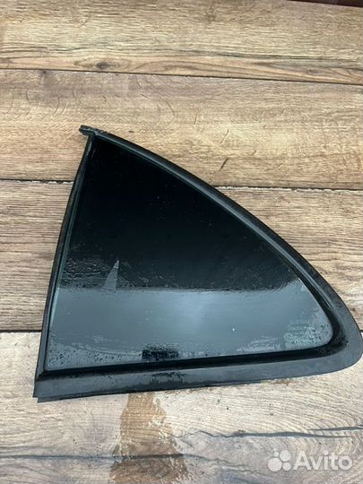 Форточка двери задняя левая Nissan Almera N16 1.5