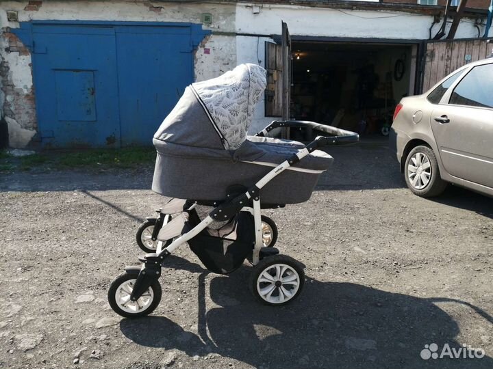 Коляска для двойни